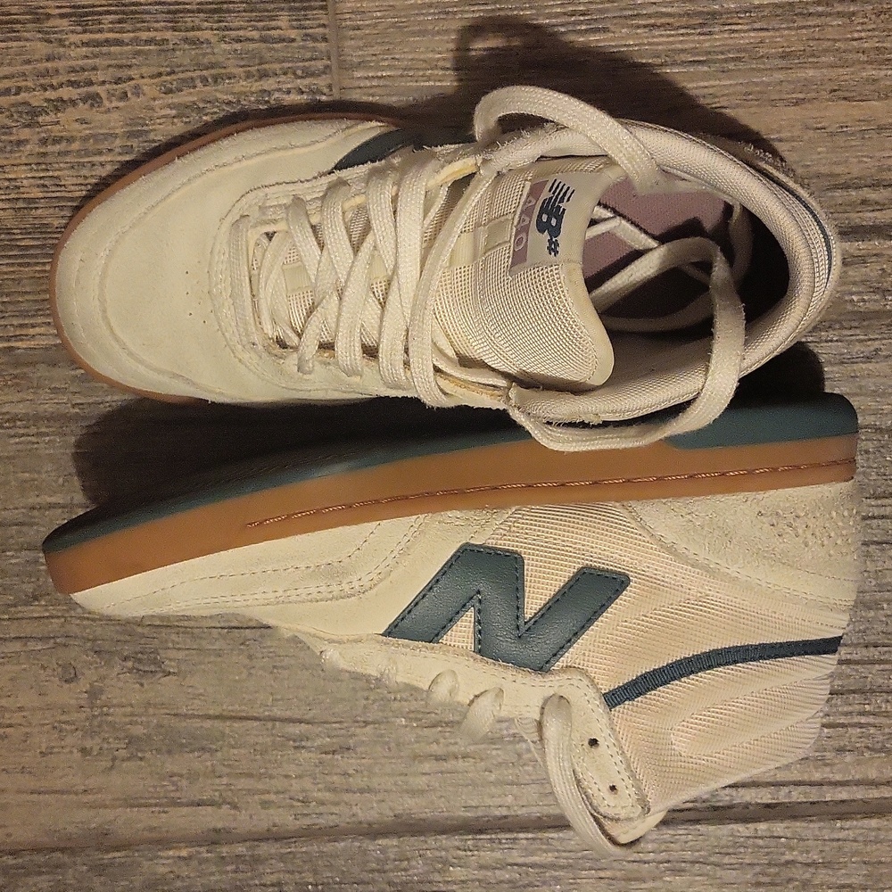 New Balance 440 V2